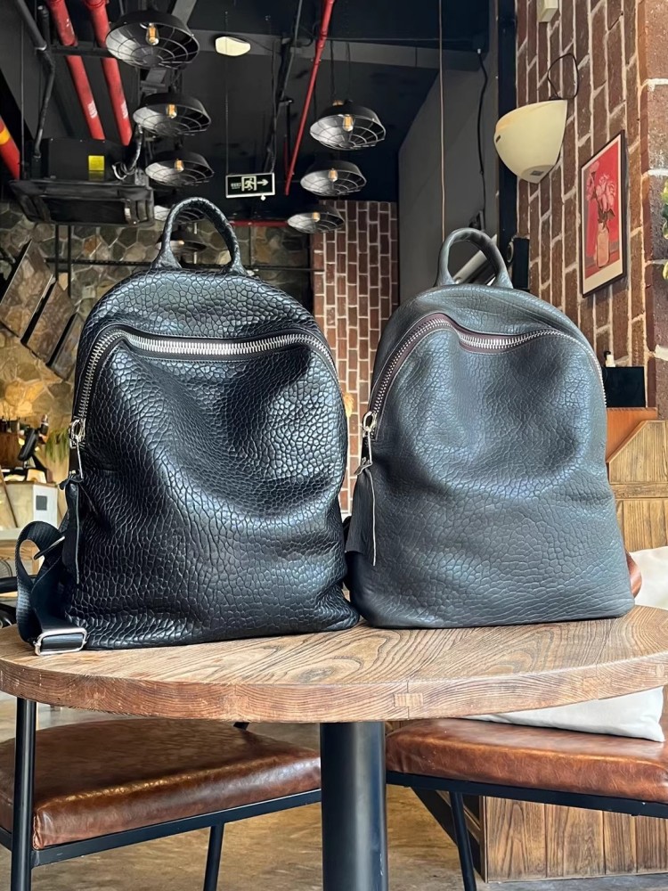 Miękki, naturalny plecak z owc – Leather Work Backpack recenzja i cena