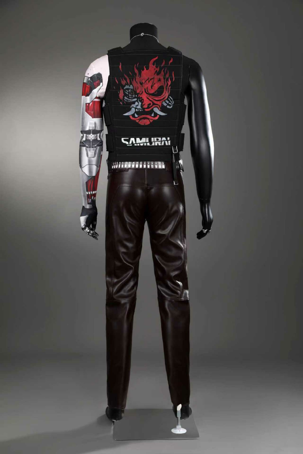Kostium Cosplay Johnny'ego Sil – Leather Work Pants recenzja i cena